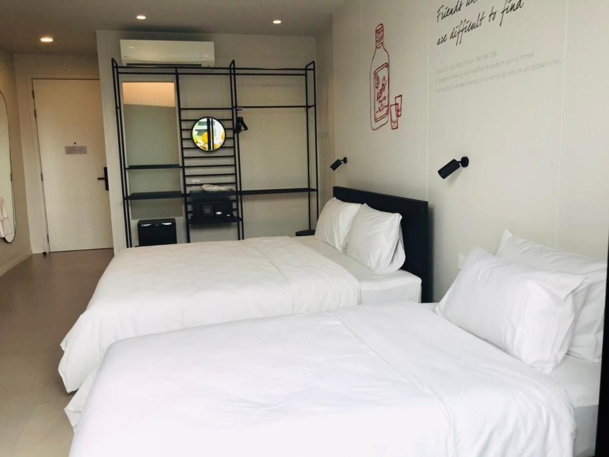 Asrama Chern Bangkok